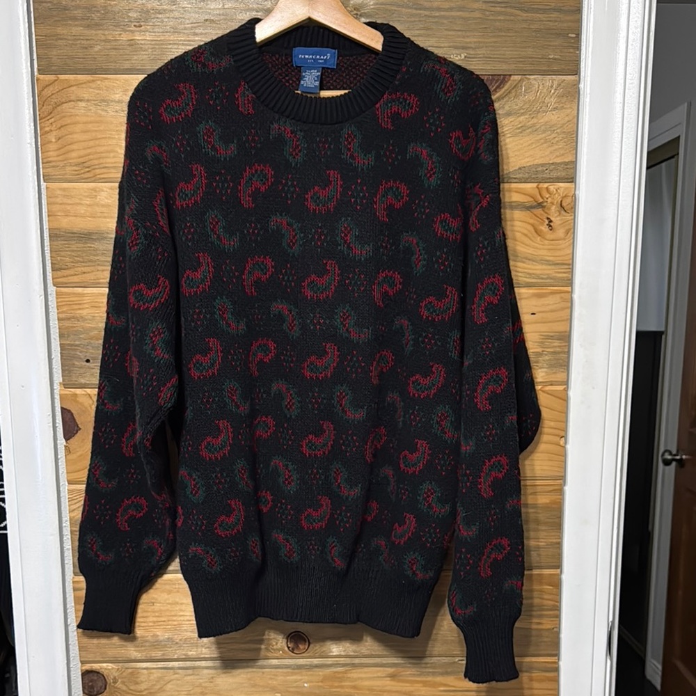 Vintage‎ Town Craft Men's Made in the USA Long Sleeve Black and Red Sweater XL